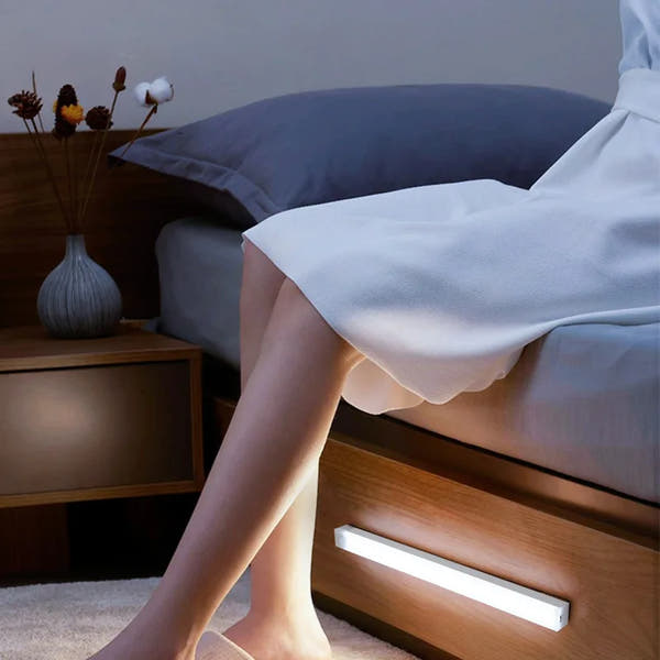GlowRoom™ LED Motion Sensor Light Bar